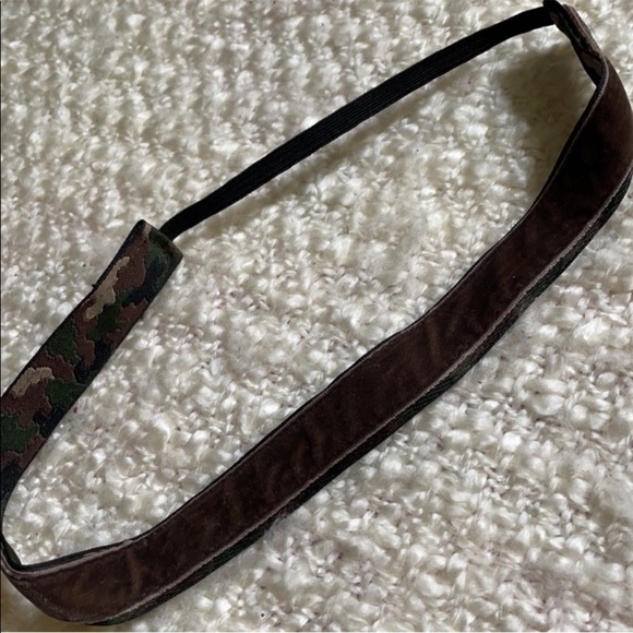 🏹 Sweaty Bands Limited Edition Camouflage Headband - Picture 4 of 4